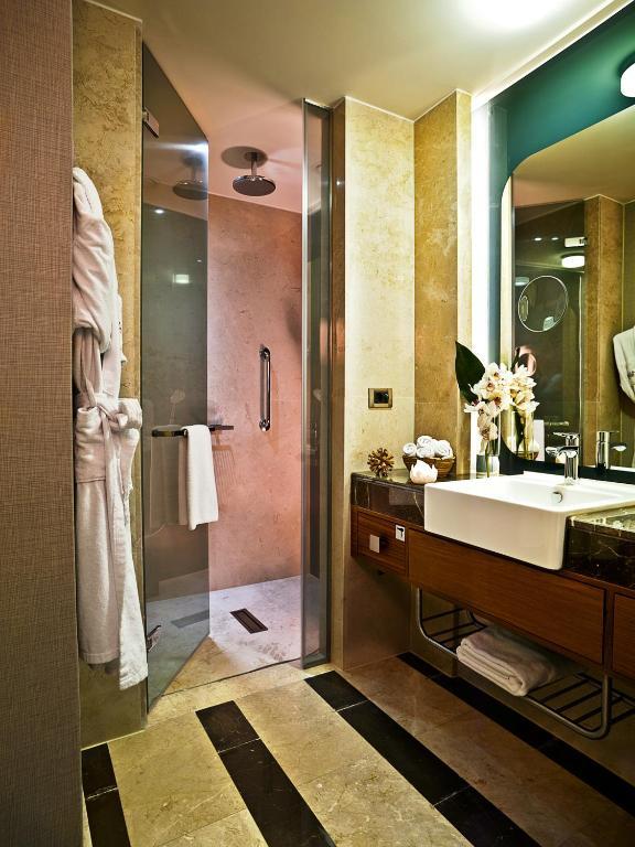 Executive Twin Suite - Smoking