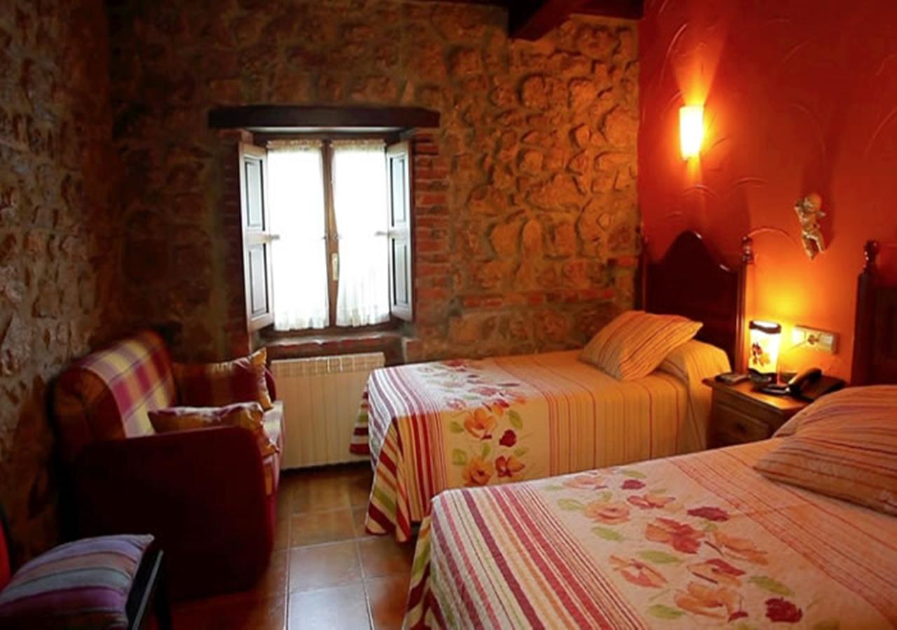 Double or Twin Room,660429522:JPEG