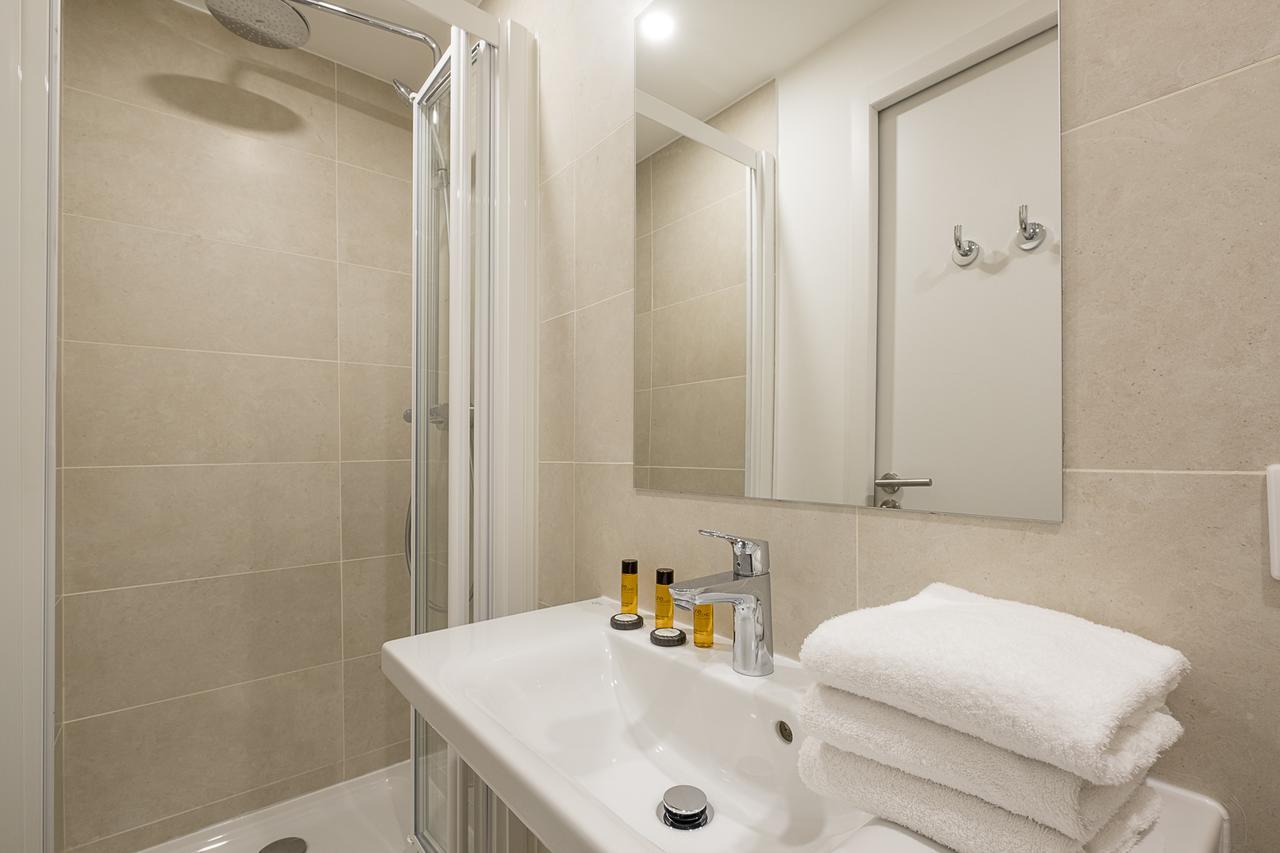 Small Economic Double Room 9m² Courtyard View