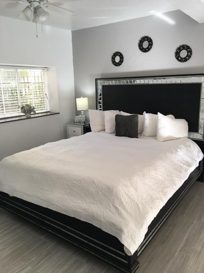 King Room,1113286965:JPEG