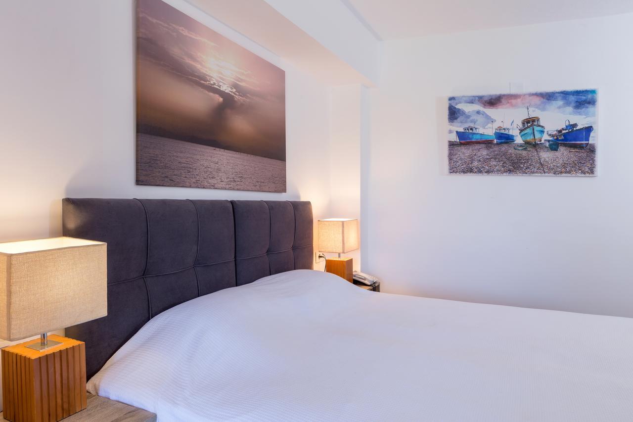 Classic Double or Twin Room with Sea View