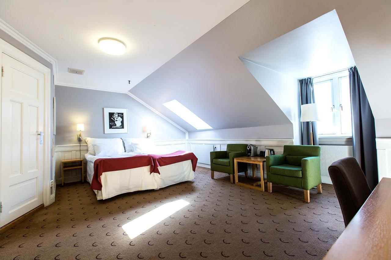 Superior Twin Room - Non-Smoking