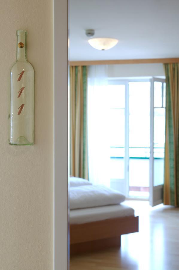 Doppelzimmer mit Balkon