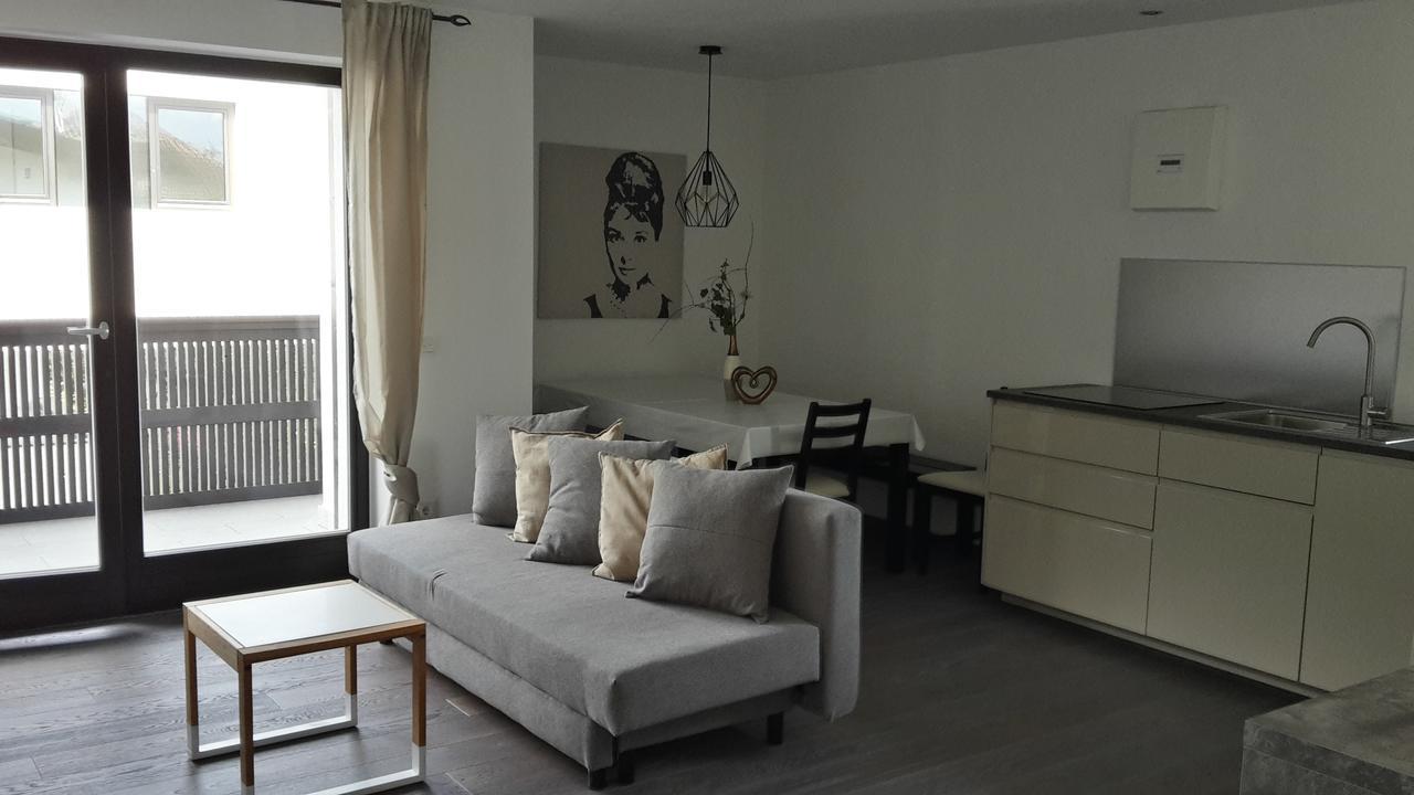 Apartment mit 2 Schlafzimmern - Nebengebäude