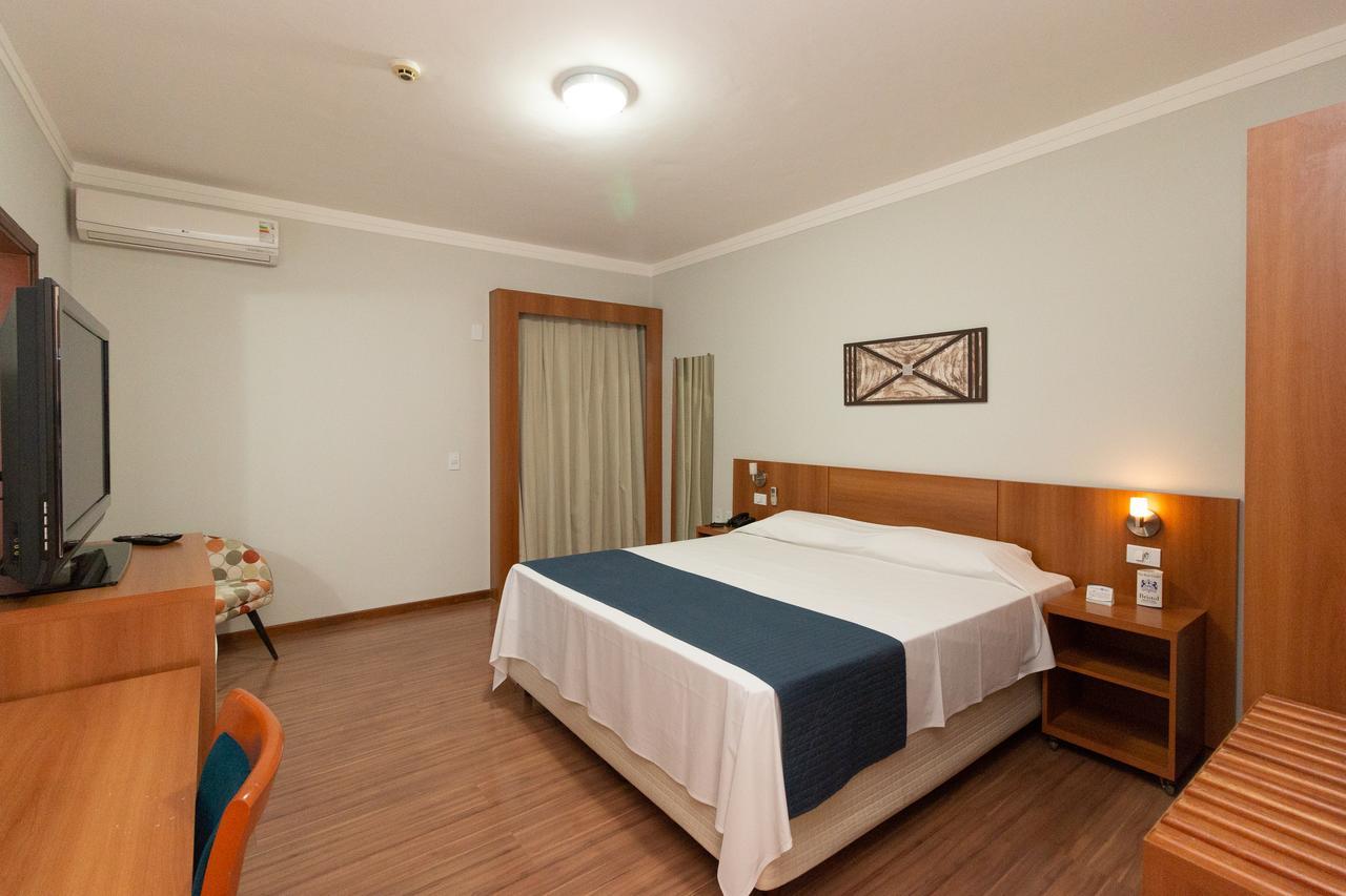 Luxury Double Room,670259826:JPEG