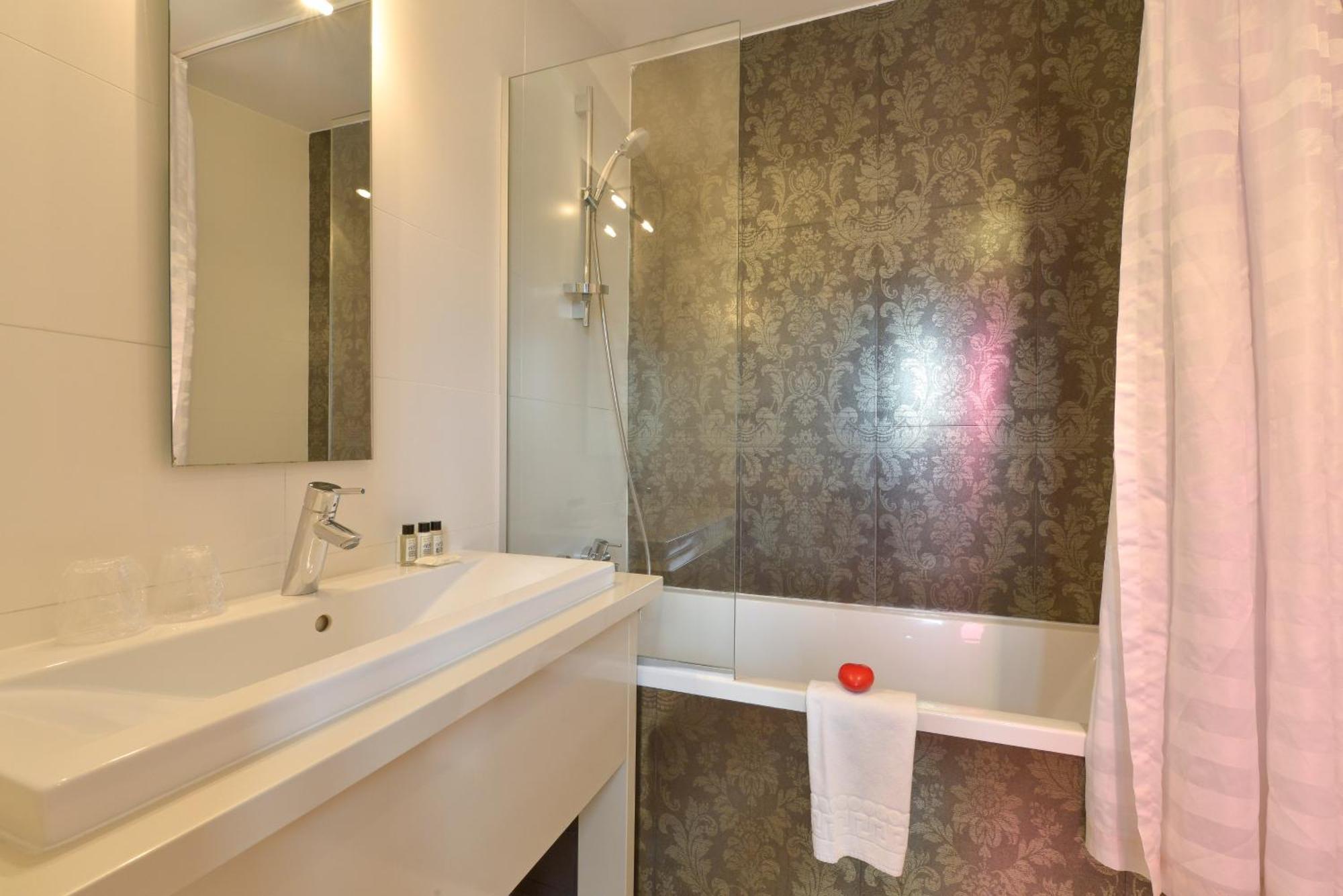 Junior Suite,1208608591:JPEG