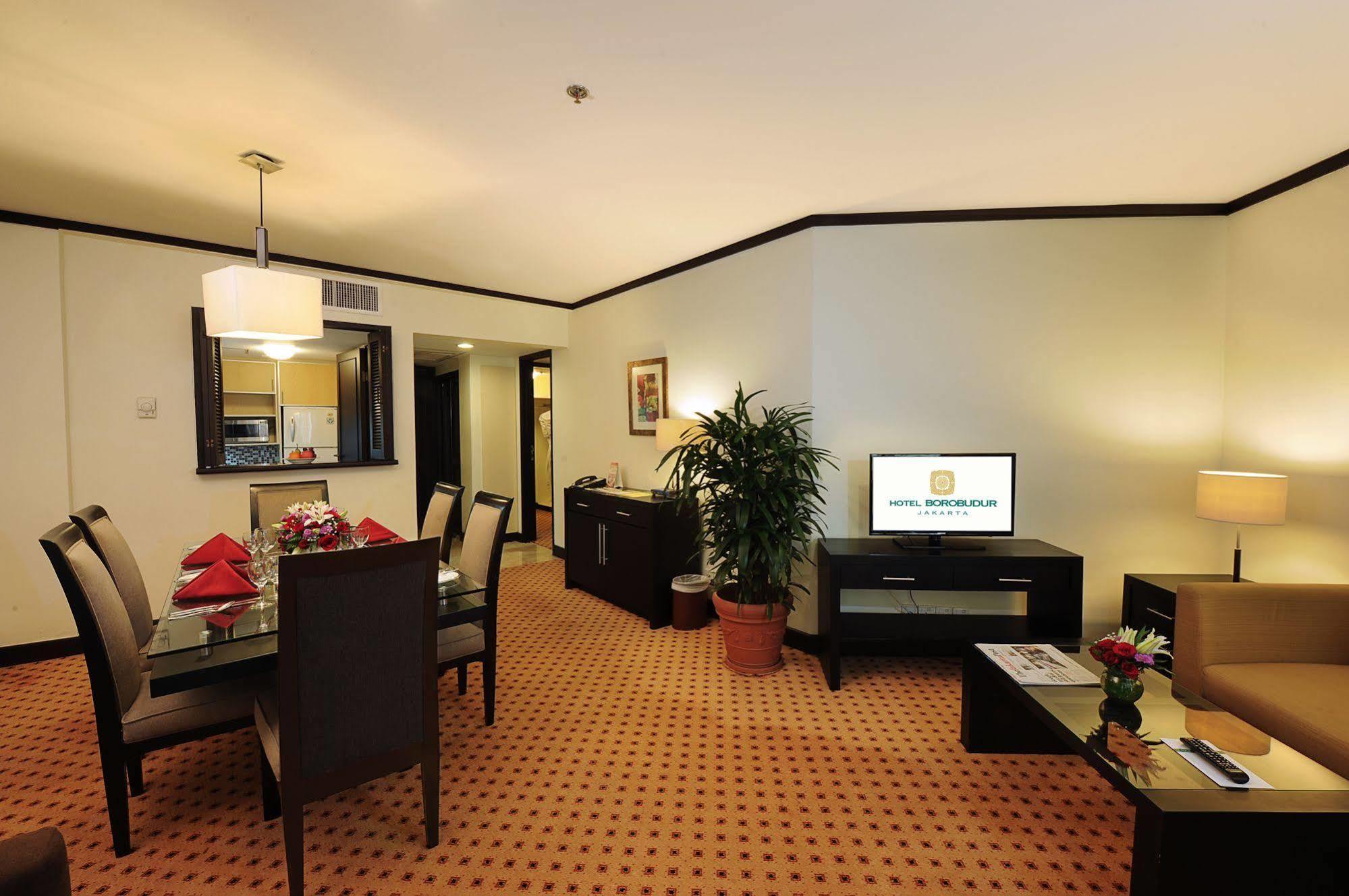 Garden Wing Suite