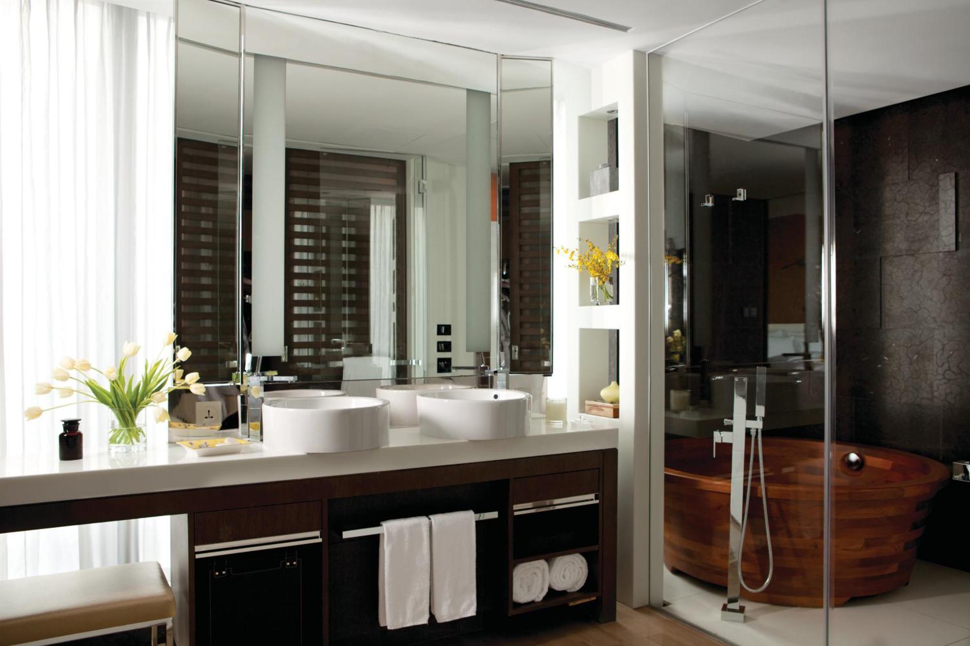Club Junior Suite,1317206491:JPEG
