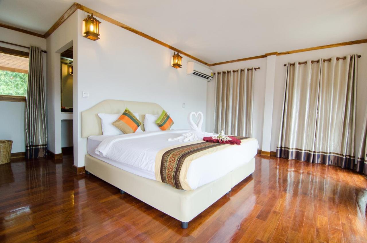 Superior Villa with Partial Sea View-Free Transfer to Tonsai Pier