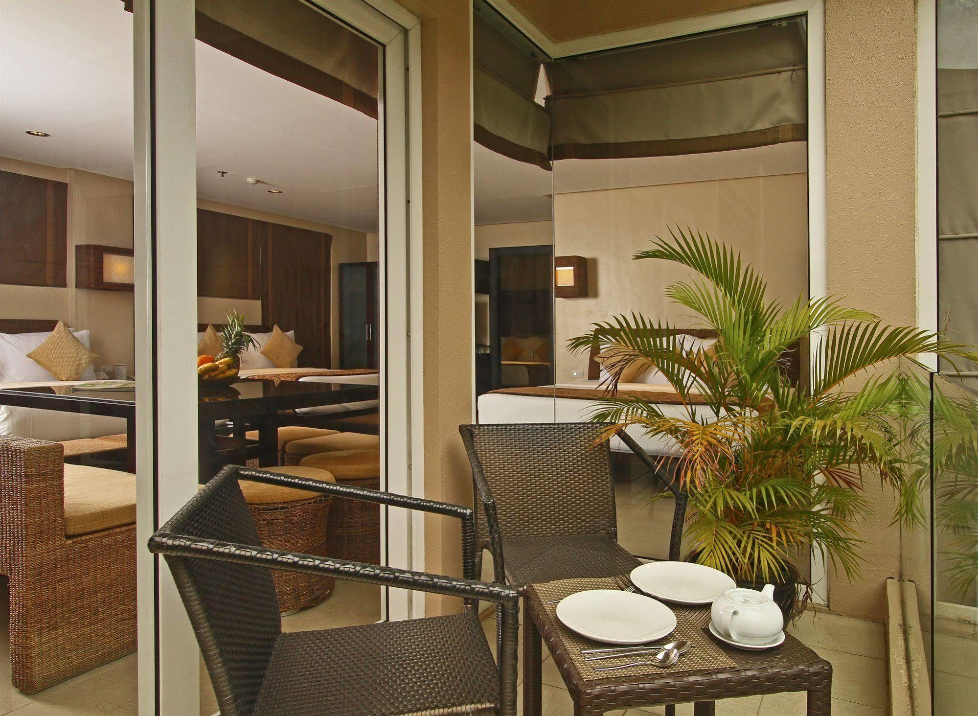 Family Grand Suite with Veranda