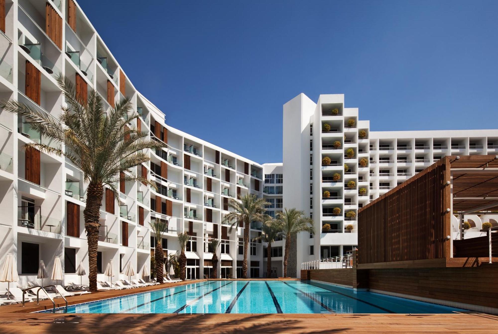 Deluxe Olympic Double or Twin Room