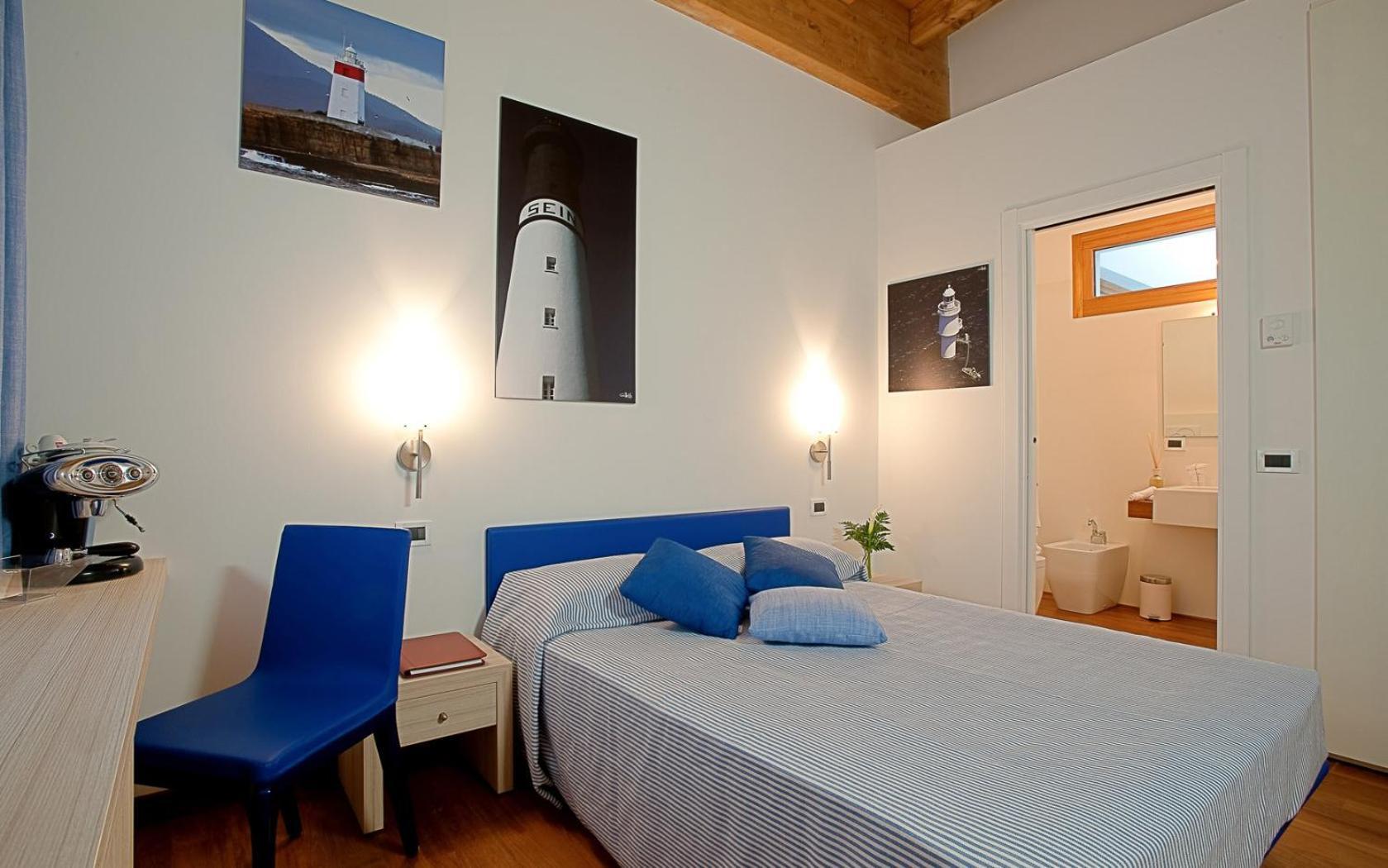 Double Room,20791113:JPEG