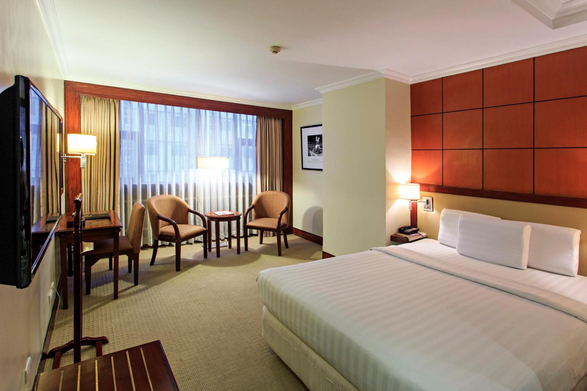 Parklane Twin or Double Plus Room