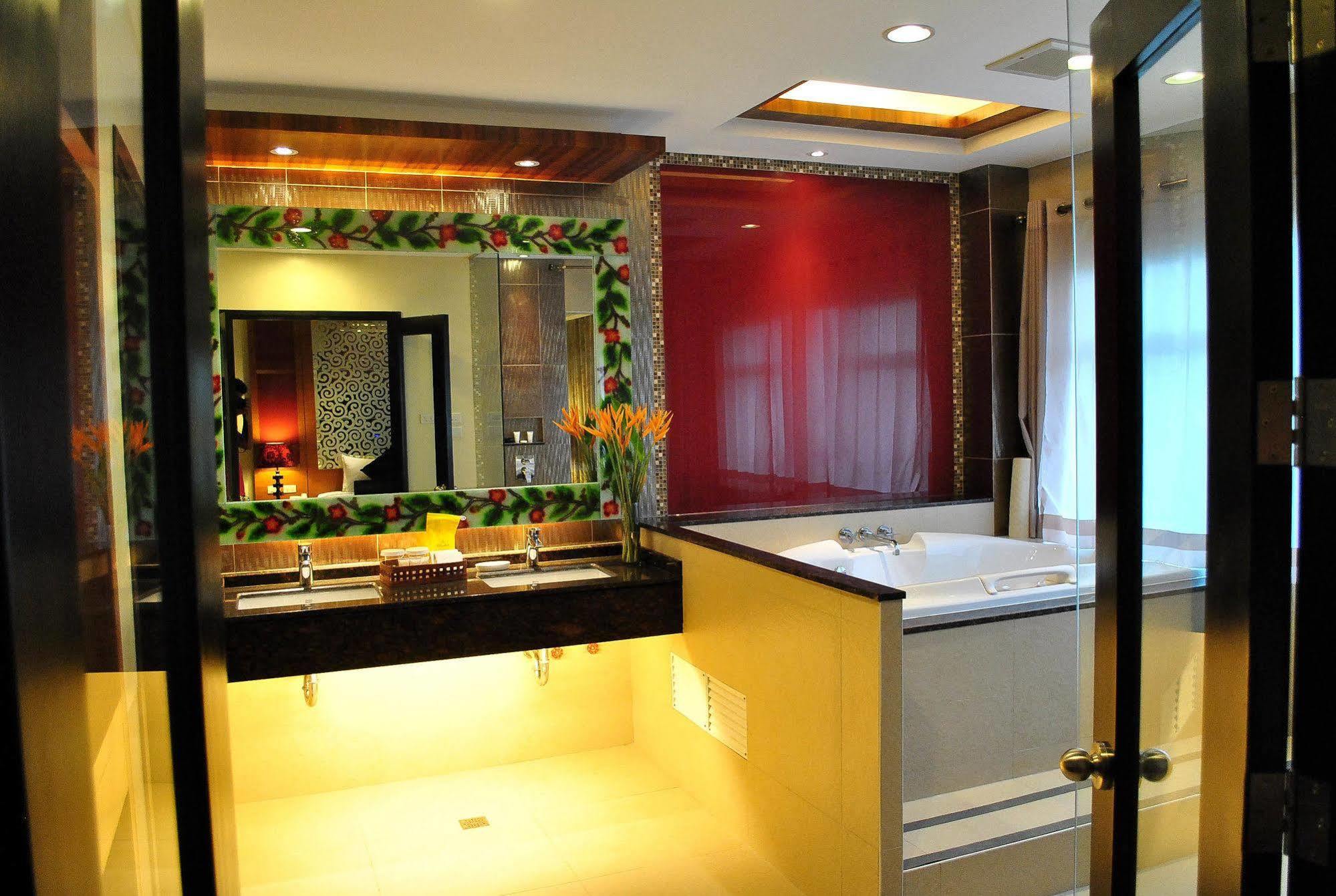 Premier Suite