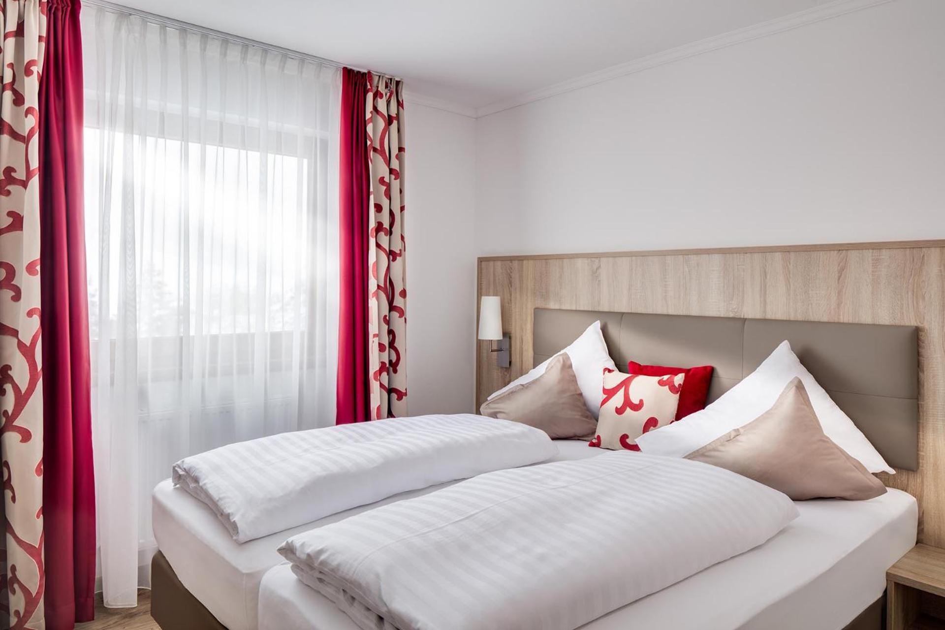 Suite with Garden View