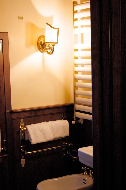 Triple Room Private Bathroom,70993835:JPEG