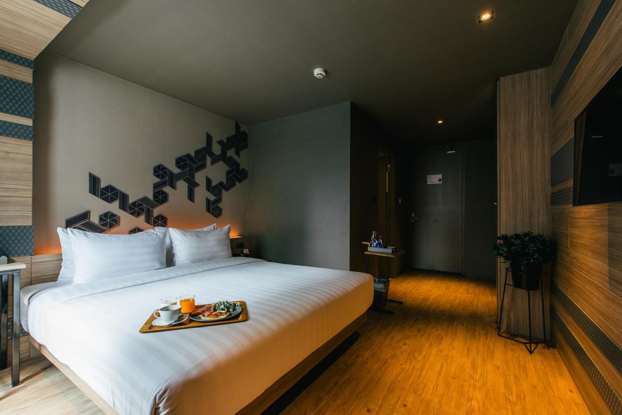 Superior King Room,1215766036:JPEG