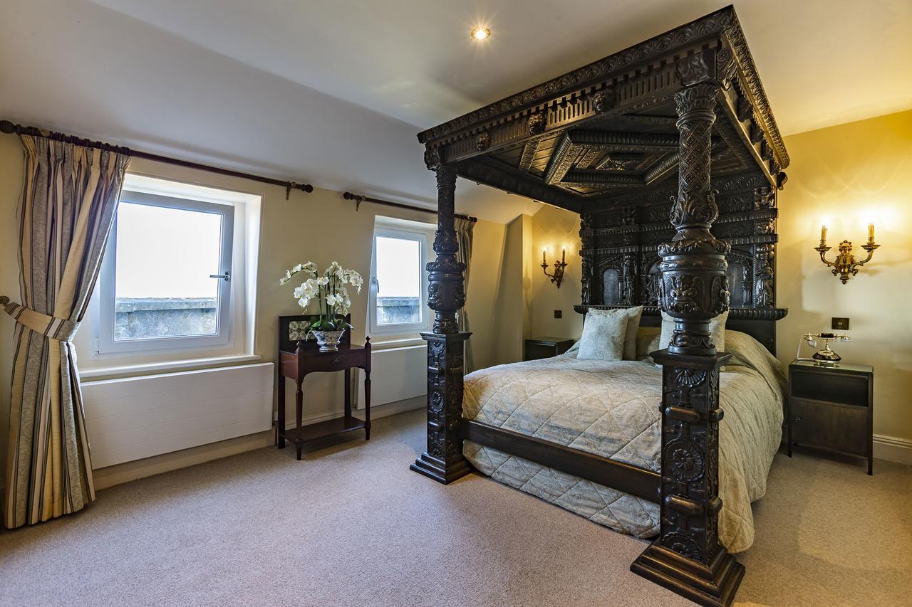Deluxe Four Poster Room with Sea View (Not Pet Friendly)