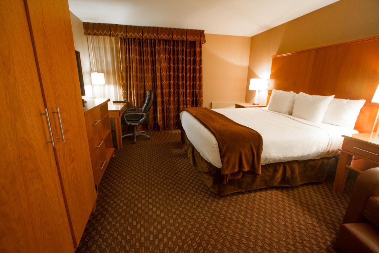 Executive Room One King Bed