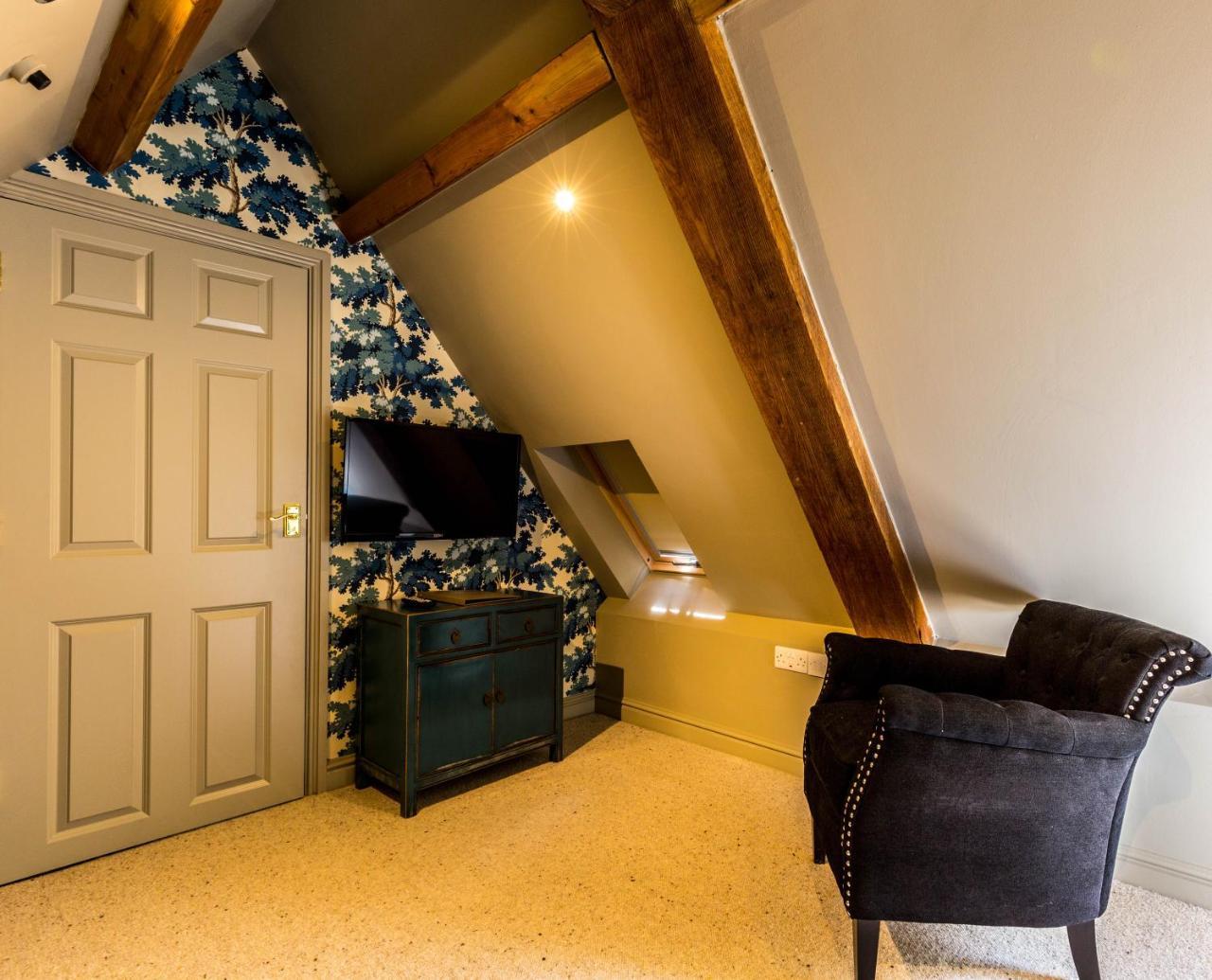 Classic Double or Twin Room