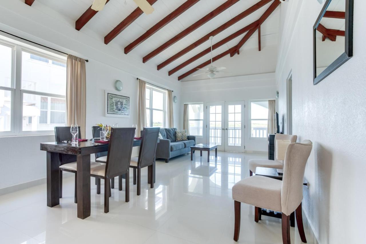 One Bedroom Lagoon View