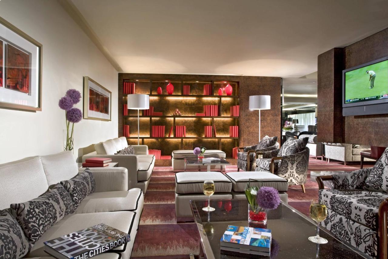Executive Twin Room High Floor