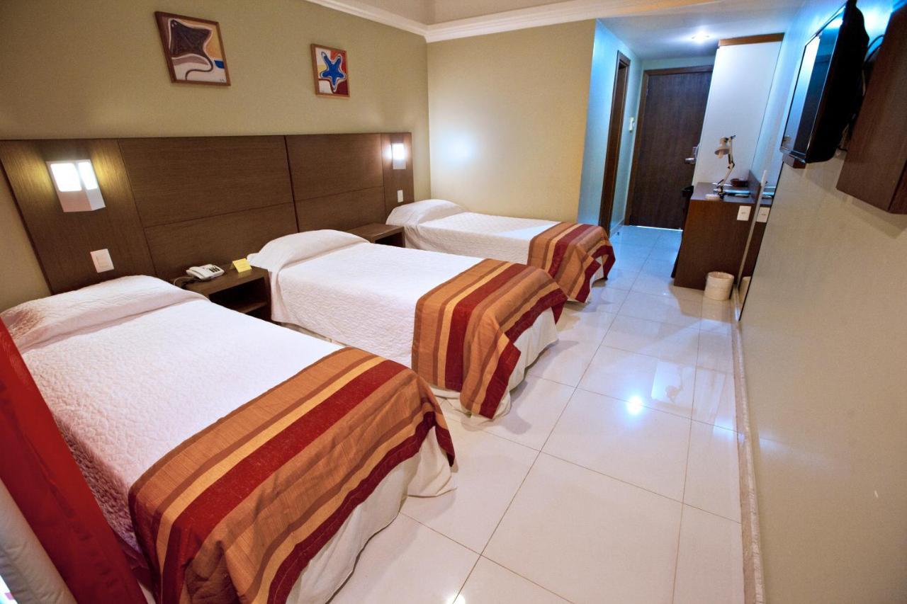 Quarto Triplo Básico