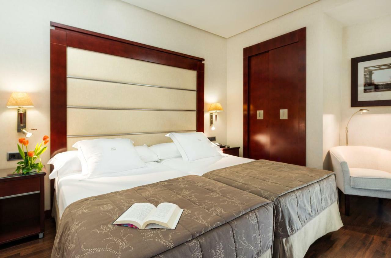 Double or Twin Room,779877267:JPEG