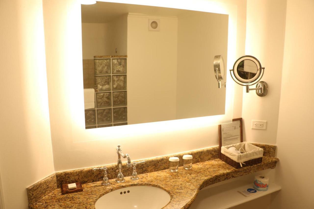 Serenity Room
