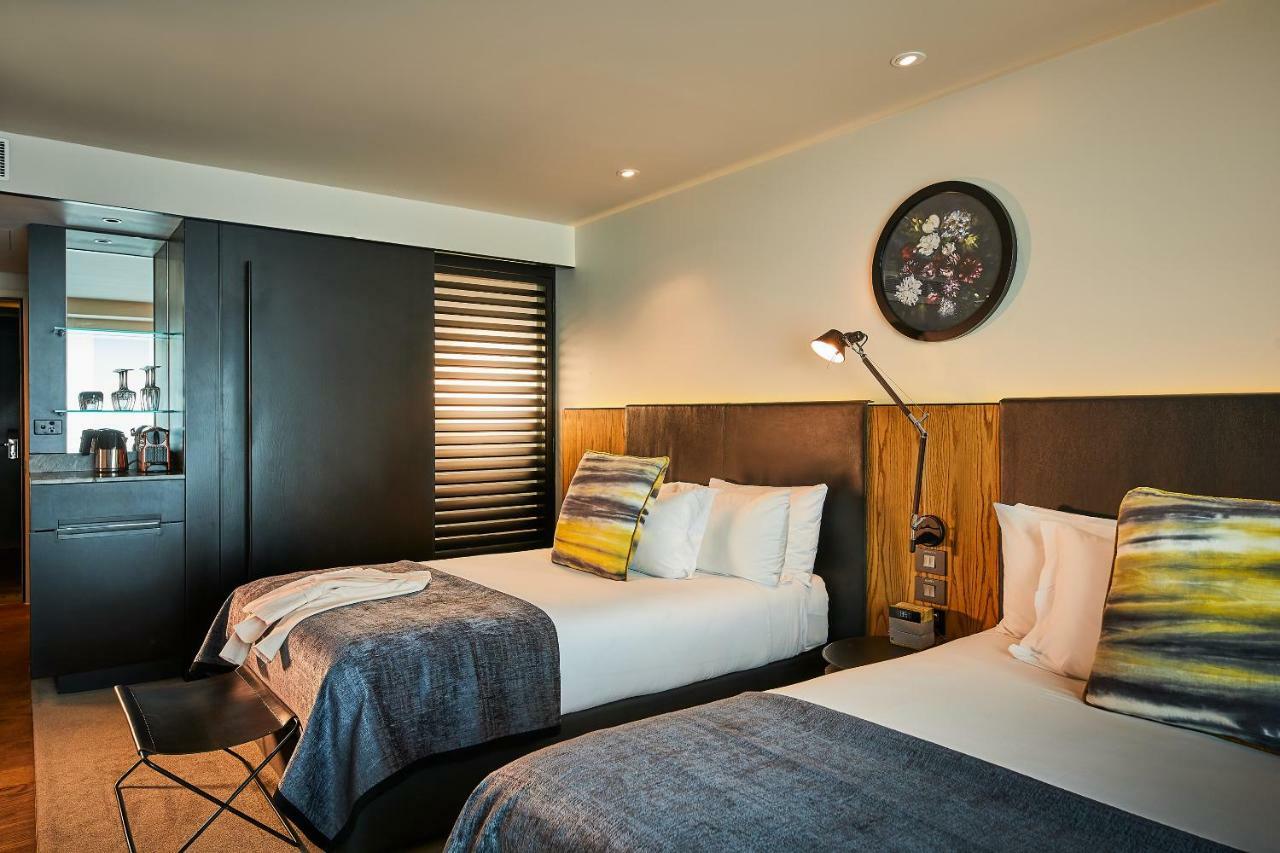 Grand Deluxe Twin Room