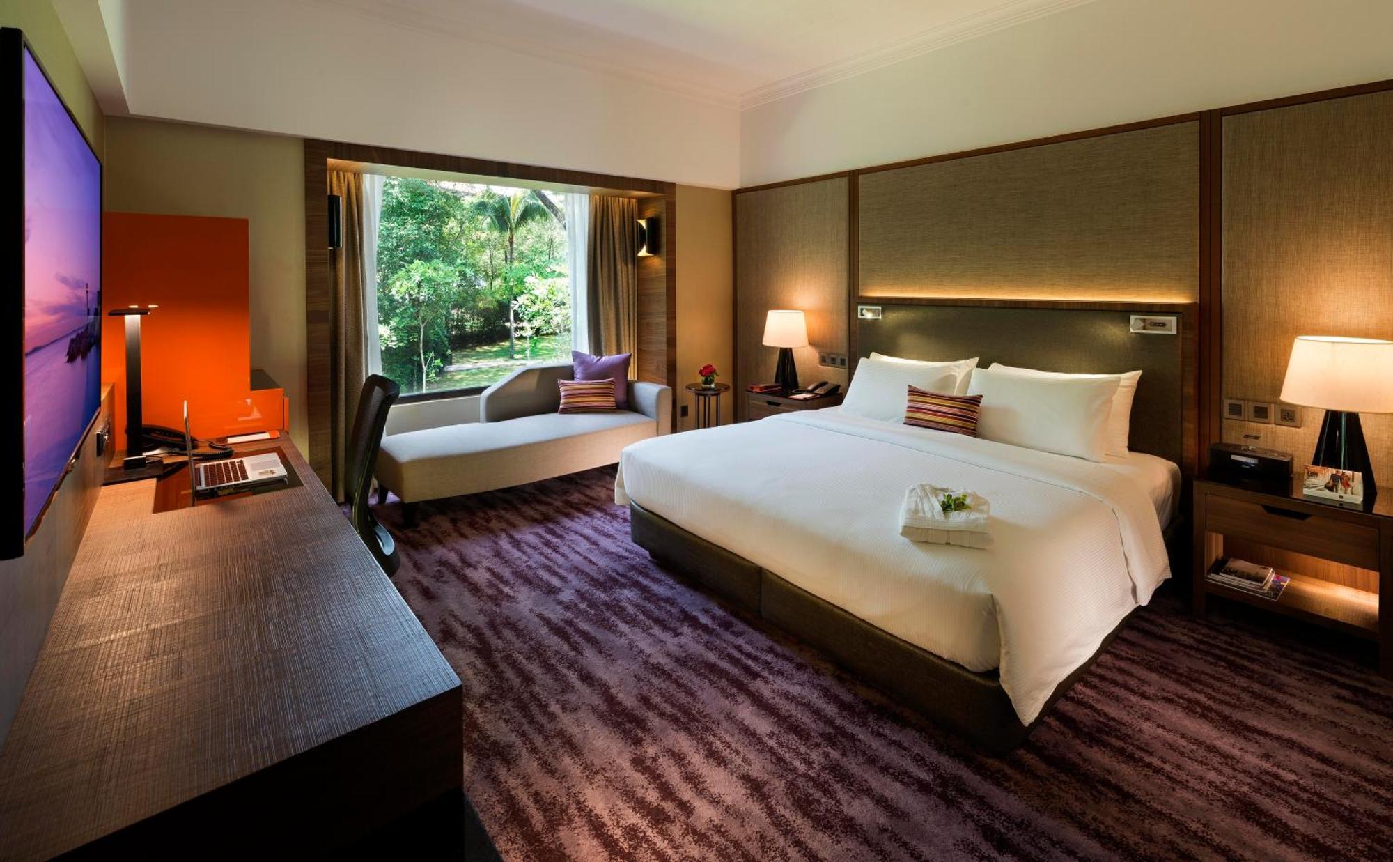 Executive Deluxe King Room