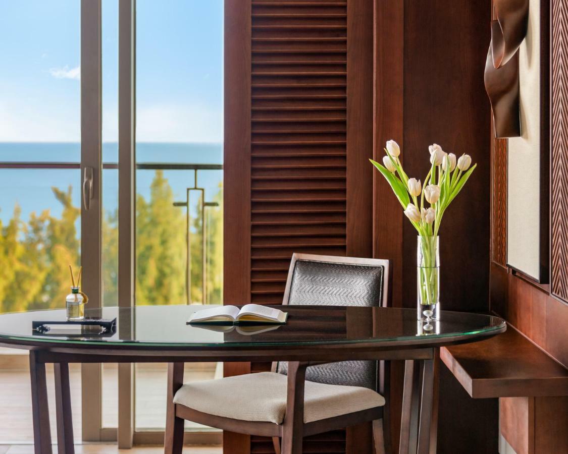 Suite with Sea View