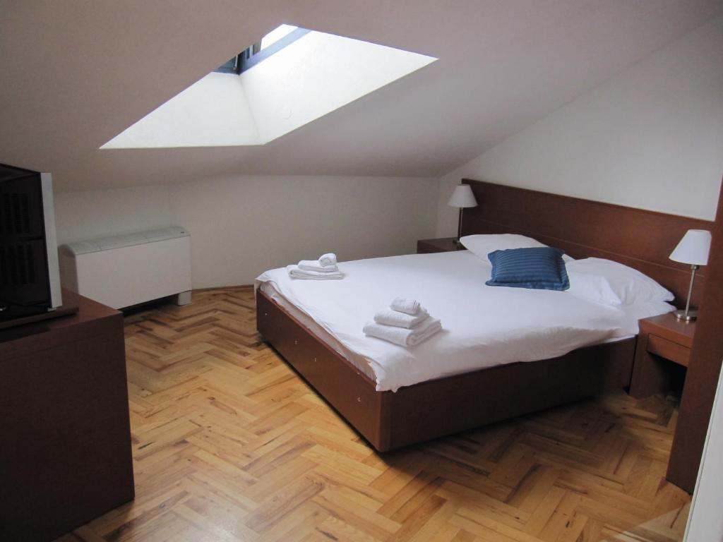 Double Room - Attic