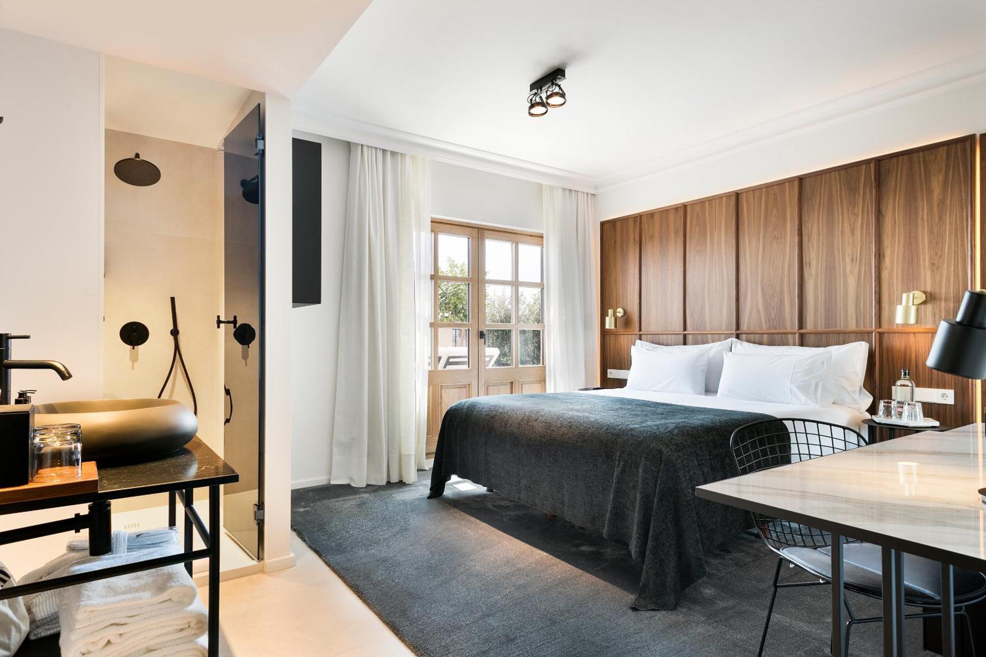 Chambre Lit King-Size avec Balcon