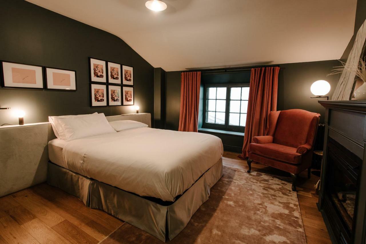Queen Room,828728639:JPEG