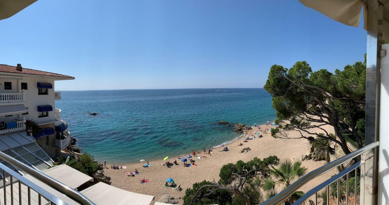 Deluxe Double Room with Balcony and Sea View