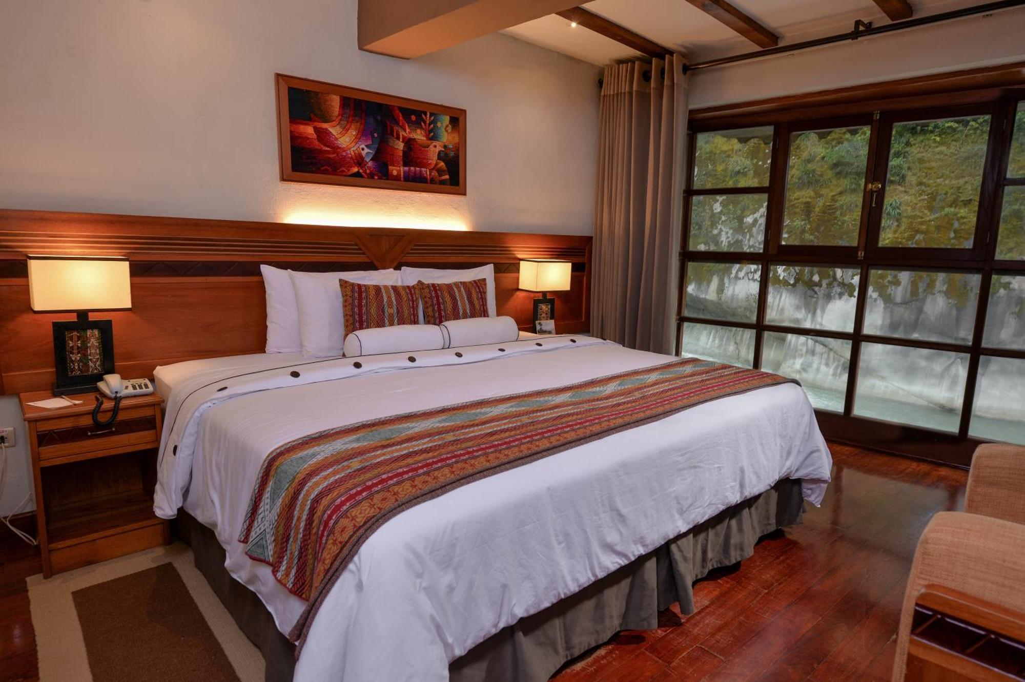 Superior King or Twin Room with River View