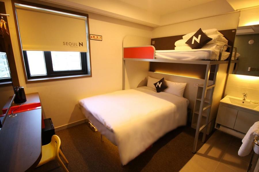 Family triple room