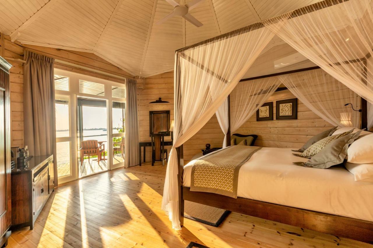 Premium Beach Villa Jetted Tub,830826569:JPEG