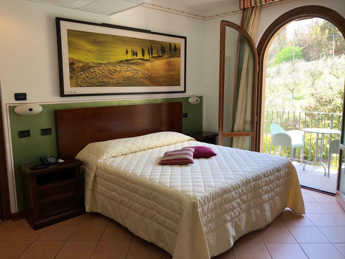 Double Room,1083551899:JPEG