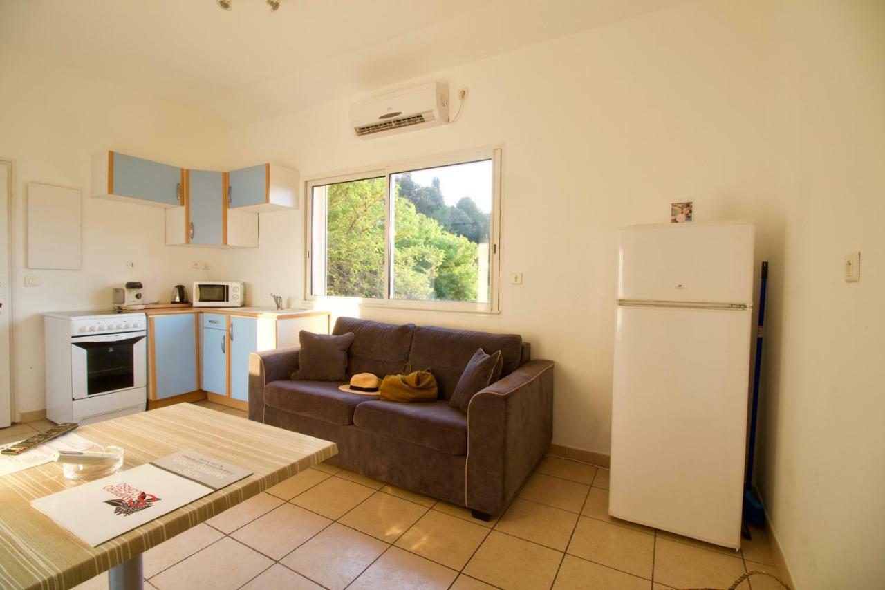 Two-Bedroom Apartment Sea View,832078511:JPEG