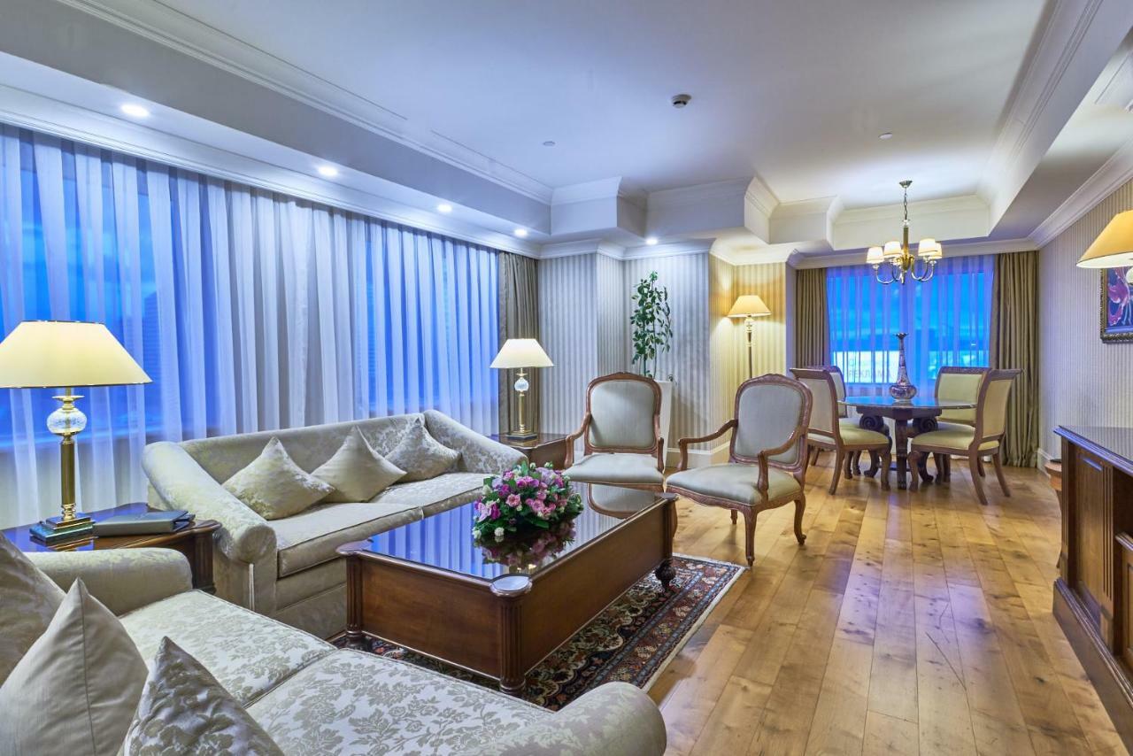 Presidential Suite