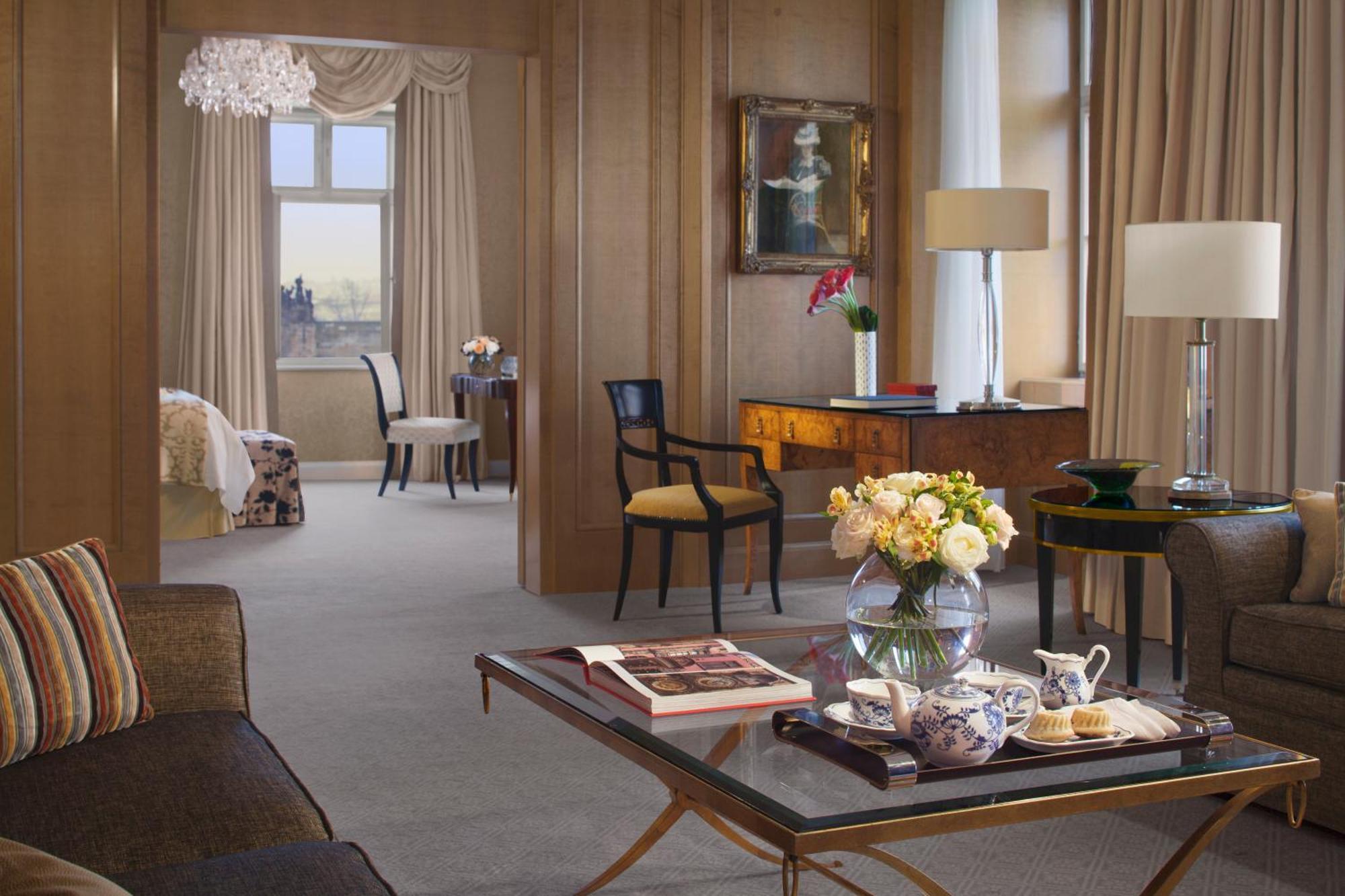 Charles Bridge Presidential Suite