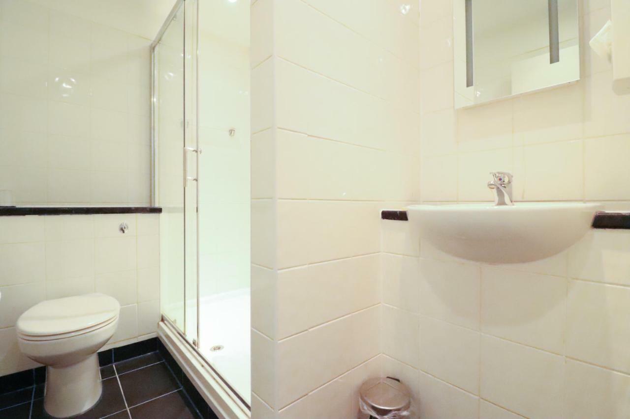 Double or Twin Room with Sea View - Dog Friendly
