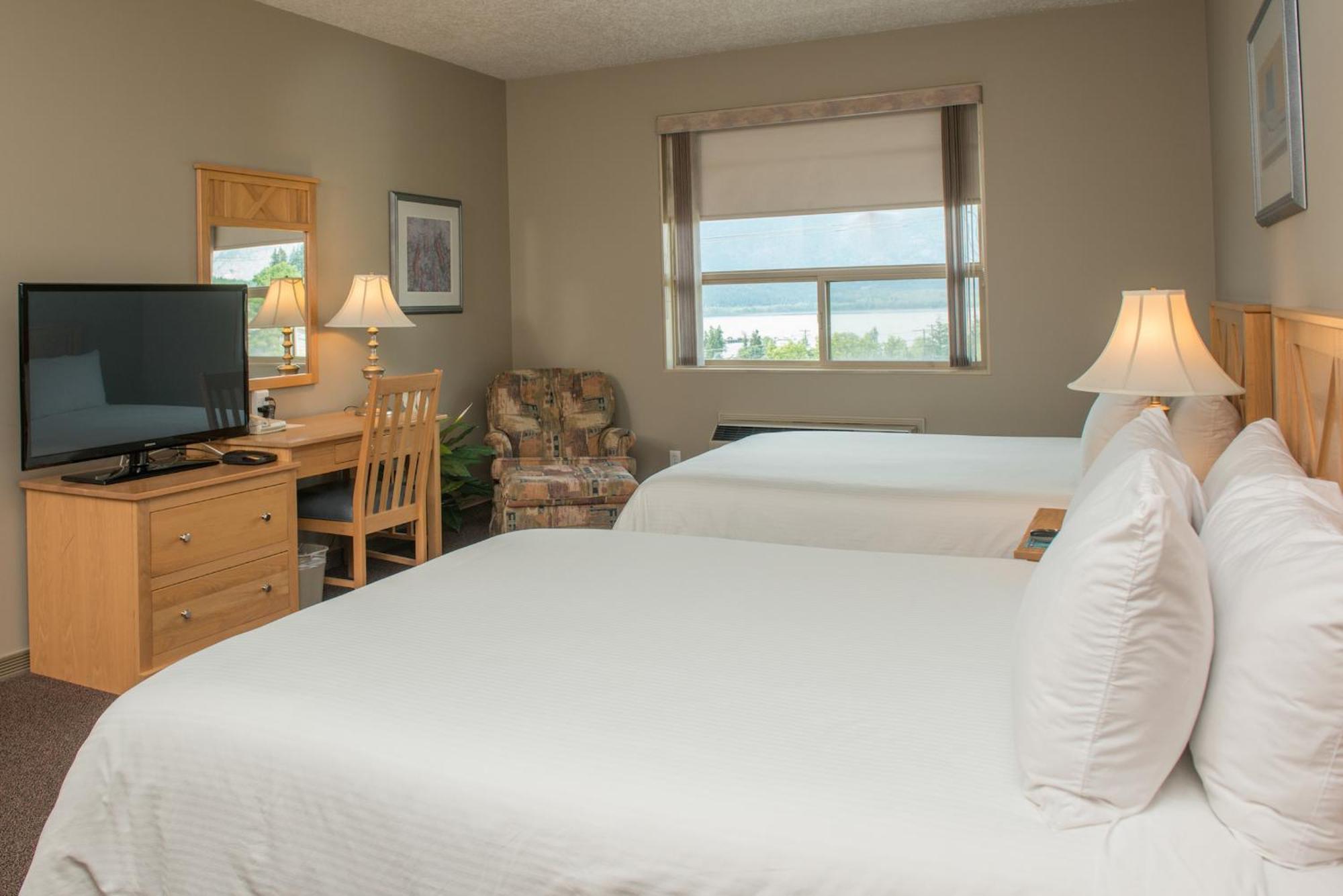 Standard Double Room with Two Double Beds - Pool View