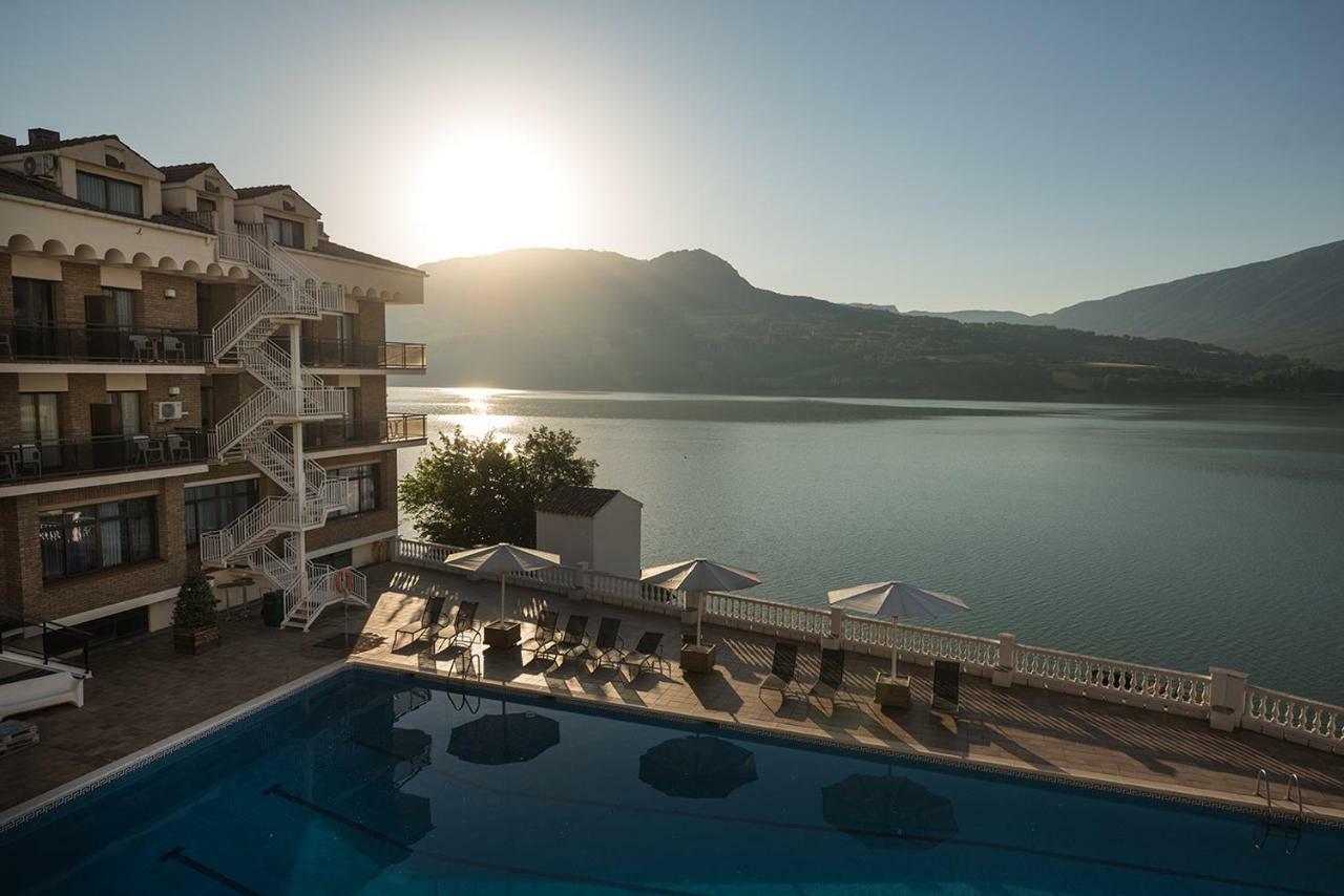 Habitación Doble con vistas al lago