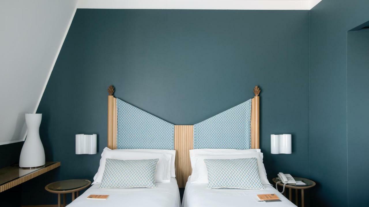 Deluxe Double or Twin Room City View