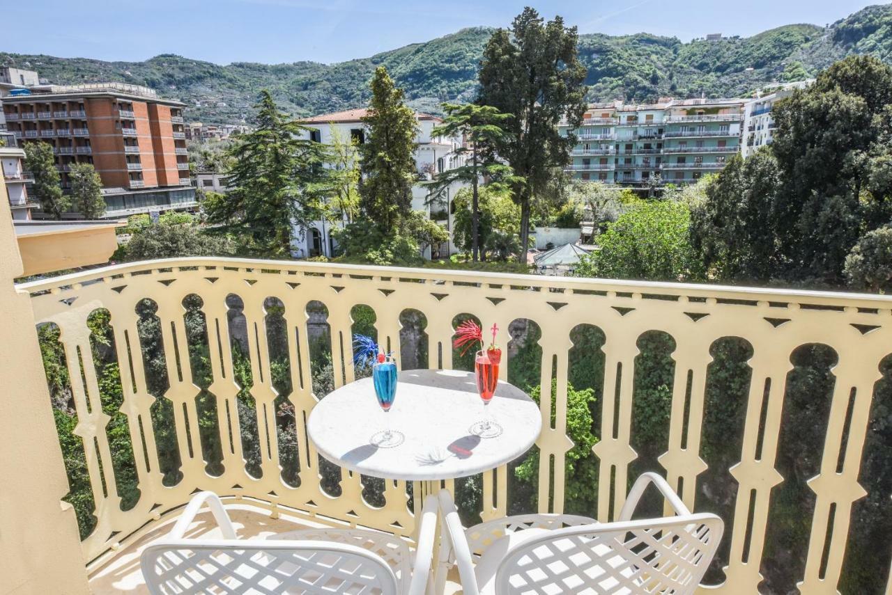 Deluxe Double or Twin Room Balcony,1274605120:JPEG