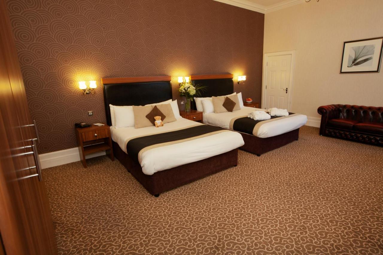 Standard Family Room