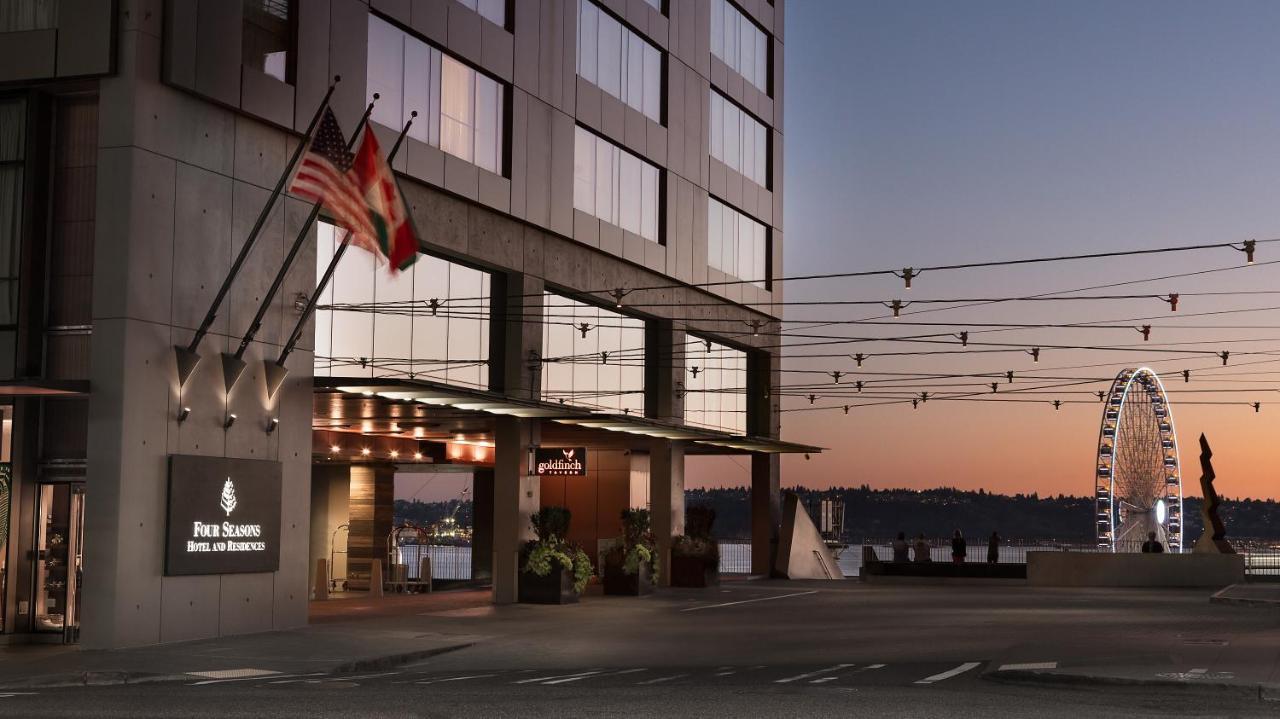 Two Bedroom Deluxe Elliot Bay Suite